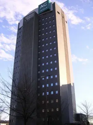 Panoramica facciata edificio